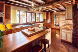 Photo 31- click for photo gallery